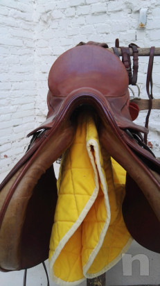 Sella per monta Inglese Hippos in cuoio anni 70/80 foto-31687