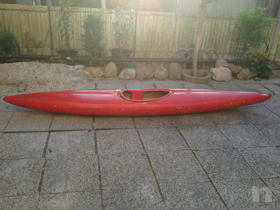 Vendo kayak lunghezza 3,80 m, largo 0,55 m foto-32145