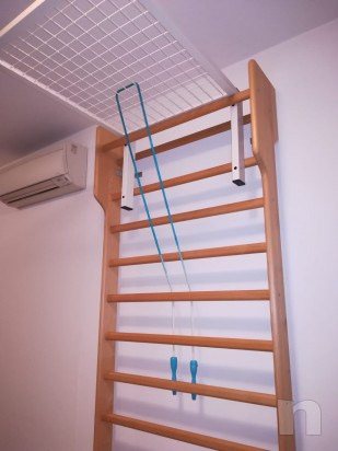 Spalliera ad una campata con parte sporgente foto-33081