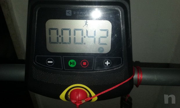 TAPIS  ROULANT  DECATHLON  NUOVO 250€ TRAT. foto-33291