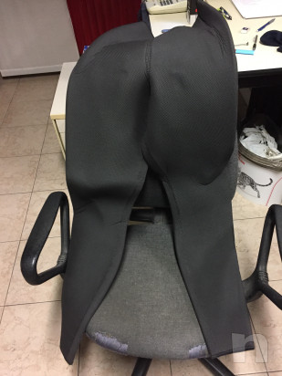 muta da sub taglia 48/50; con pinne n°42; - 12 Kg pesi e boa di avvistamento completo di borsa foto-34100