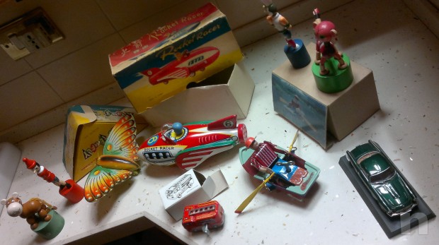 Macchinine latta a molla  pupazzi burattini LOTTO foto-1799