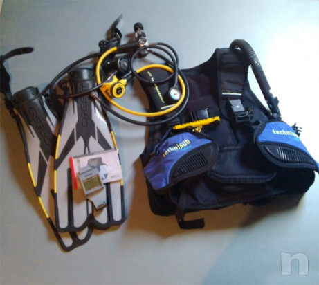 Attrezzatura completa per immersioni foto-18101