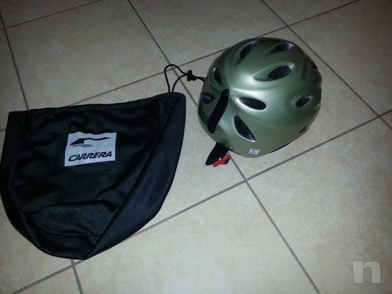 casco per sci o snowboard foto-2970