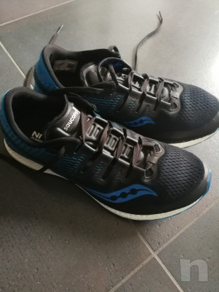 Scarpe running Saucony Hoka Adidas foto-18339