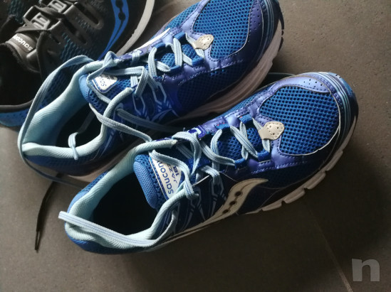 Scarpe running Saucony Hoka Adidas foto-35308