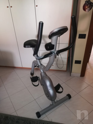 Cyclette praticamente nuova mai usata  foto-18554