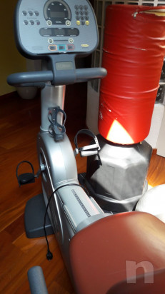 vendo cyclette perfetta mai usata di tecnogim foto-19014