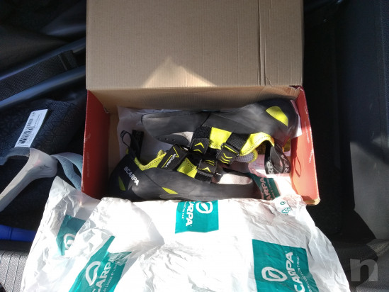 Scarpetta Arrampicata Scarpa Vapor V foto-36814