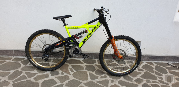 Vendo Cannondale DH, Telaio in Carbonio/ Aluminio (World Cup) foto-19266