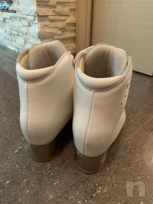 PATTINO OVERTURE PATTINAGGIO USATO 3 MESI foto-38387