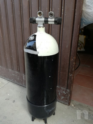 Vendo bombola subacquea 15 litri con biattacco foto-19935
