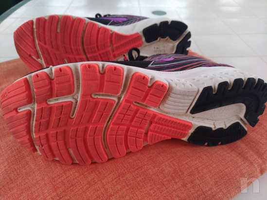 Scarpe running Brooks Adrenaline GTS 19, num. 42 da donna  foto-39039