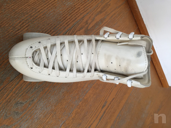 Vendo pattino da obbligatori seminuovo foto-39616