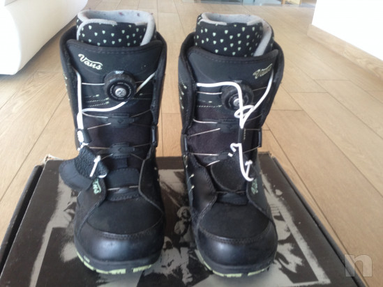 Tavola SNOWBOARD ELAN, ATTACCHI FLOW, SCARPONI VANS foto-39752