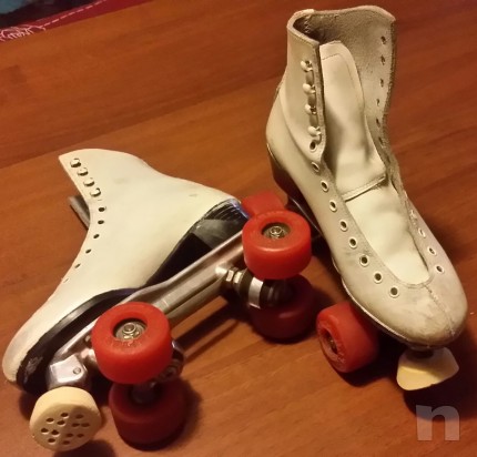 pattini con ruote da strada foto-3444