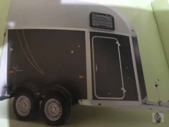 TRAILER PER TRASPORTO CAVALLO foto-40053
