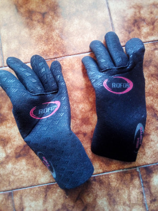 Vendo Pinne-Pesi-Guanti- stivaletti x Immersioni foto-40613