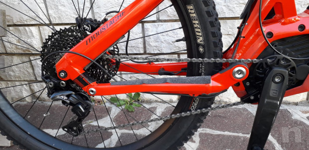 MOUSTACHE SAMEDI 27 RACE 6 250 WATT garanzia 6 mesi foto-40733