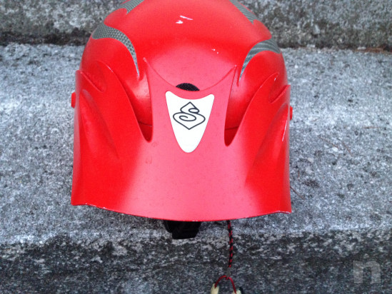 Casco carbonio torrente foto-20990