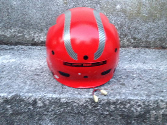 Casco carbonio torrente foto-41040