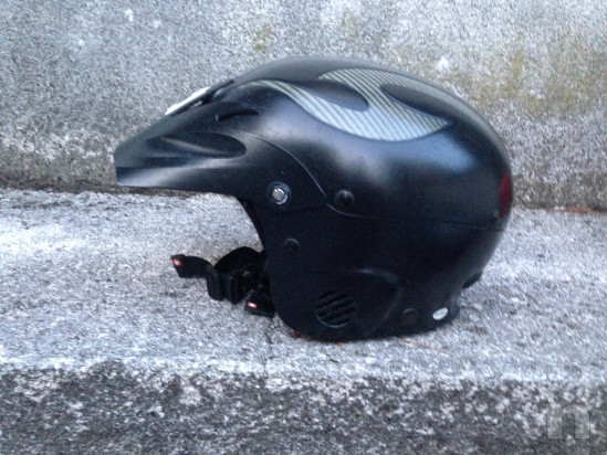 Casco carbonio torrente foto-41041