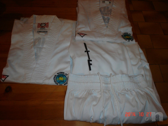 Kimono completi per arti marziali  foto-41372