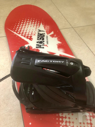 TAVOLA SNOWBOARD CON ATTACCHI foto-42107