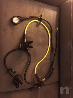 Erogatori Oceanic Alpha   primo stadio   manometro foto-21628