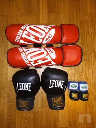 Protezioni boxe pugilato muay thai kickboxe guantoni paracolpi paratibie fasce foto-21965