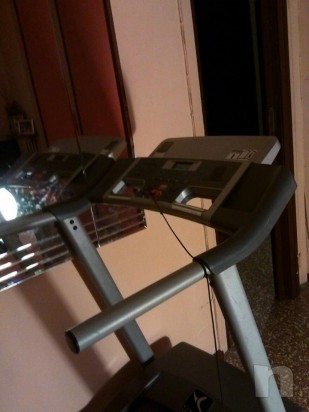 Tapis roulant DOMYOS.  In perfetto stato usato poco. foto-3790