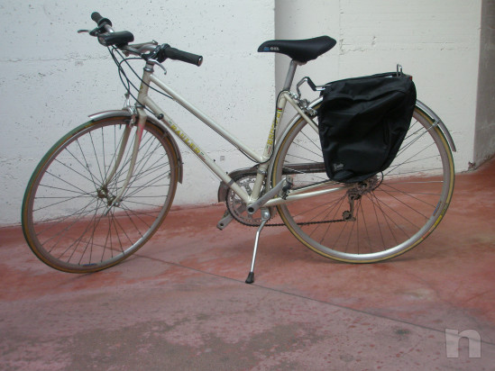 bicicletta da corsa sportiva da donna , telaio rauler foto-22496
