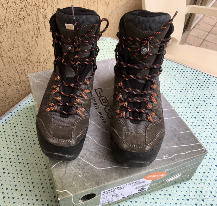 Scarponi da Trekkink LOWA foto-44278