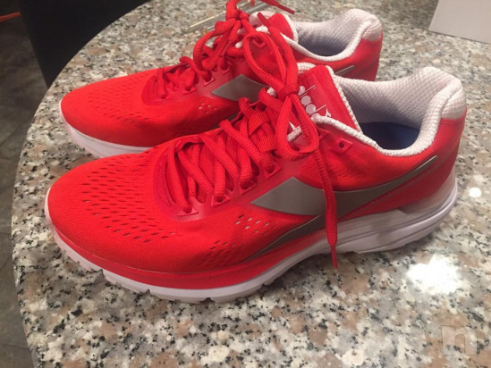 Scarpe DIADORA da CORSA n.39-SEMI NUOVE foto-44334