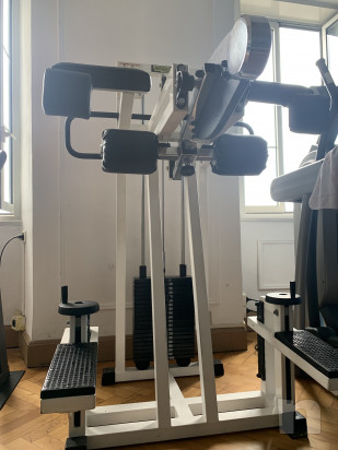 Standing Gluteus  foto-44344