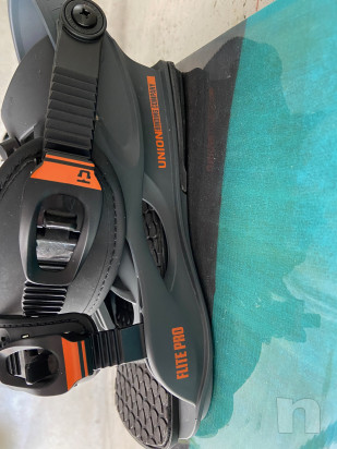 Vendo tavola snowboard usata pochissimo in ottime condizioni foto-45269