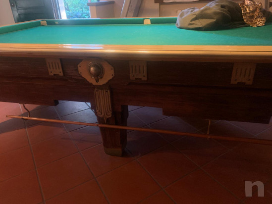 Tavolo da biliardo con buche foto-45356