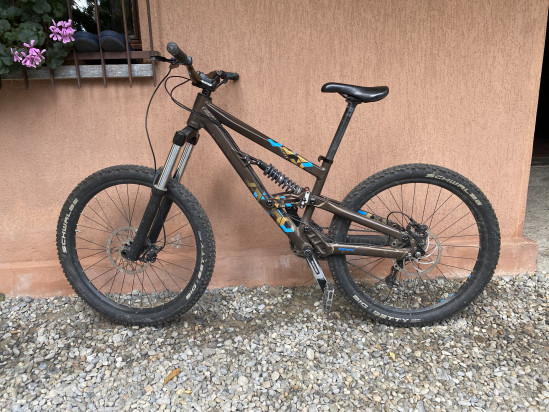 bici downhill scott voltage fr 31 foto-23301