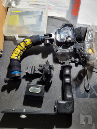 MACCHINA FOTOGRAFICA NIKON   CUSTODIA NIMAR 60 mt.   FLASH foto-46093