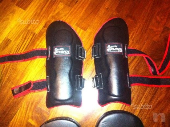 Paratibia Sphinx Muay Thai, Rossi e neri.  foto-2353