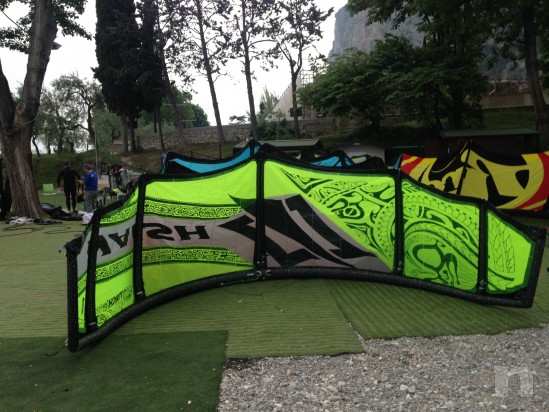 Vele Kite Naish Torch anno 2015 mt 8 con barra foto-2383