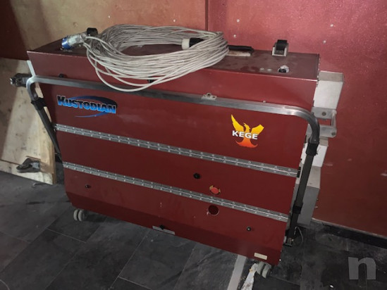 Un bowling COMPLETO 12 piste completamente smontato foto-47659