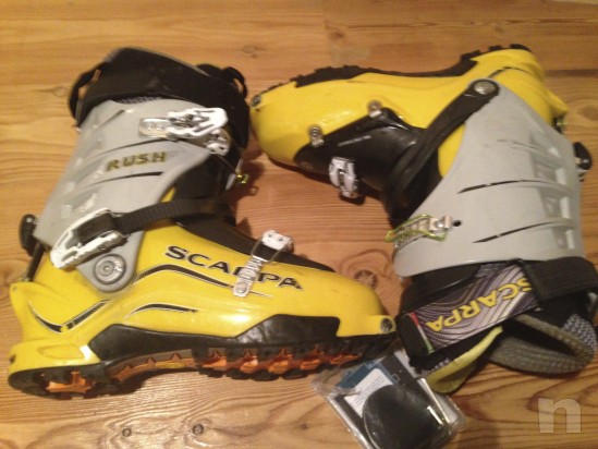 Scarponi scialpinismo  foto-4238