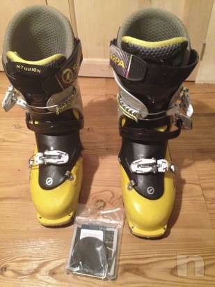 Scarponi scialpinismo  foto-2468