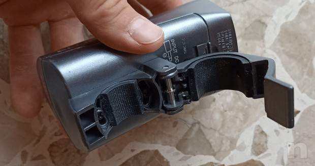 Sigma luce per bici con attacco circolare foto-50035