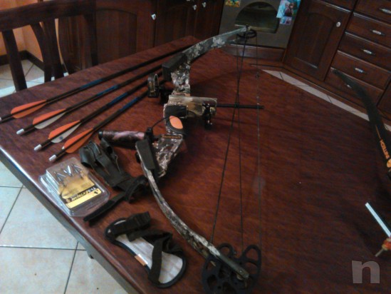 Arco compound della Browning  foto-4370