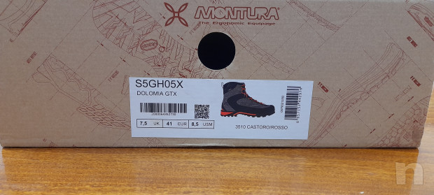 Vendo scarponi montura  foto-50872