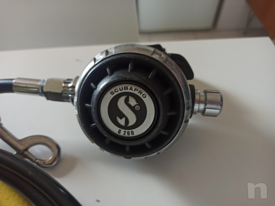 Gruppo completo erogatori Scubapro: primo stadio, 2 secondi stadi, manometro e frusta GAV foto-51014