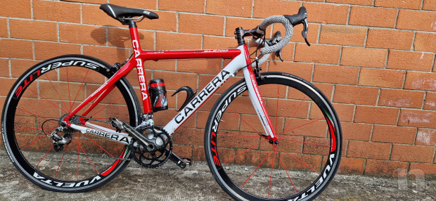 Bici da corsa CARRERA in ottime condizioni  foto-25590