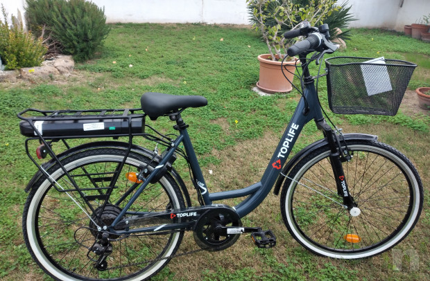 Bicicletta pedalata assistita TOPLIFE nuova mai usata  foto-25616